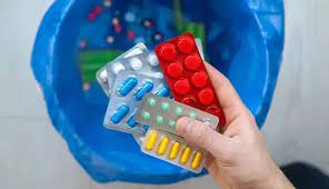 Edukacja mieszkańców gminy Olesno na temat utylizacji leków przeterminowanych